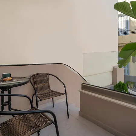Aunt Malama's Place Apartment *